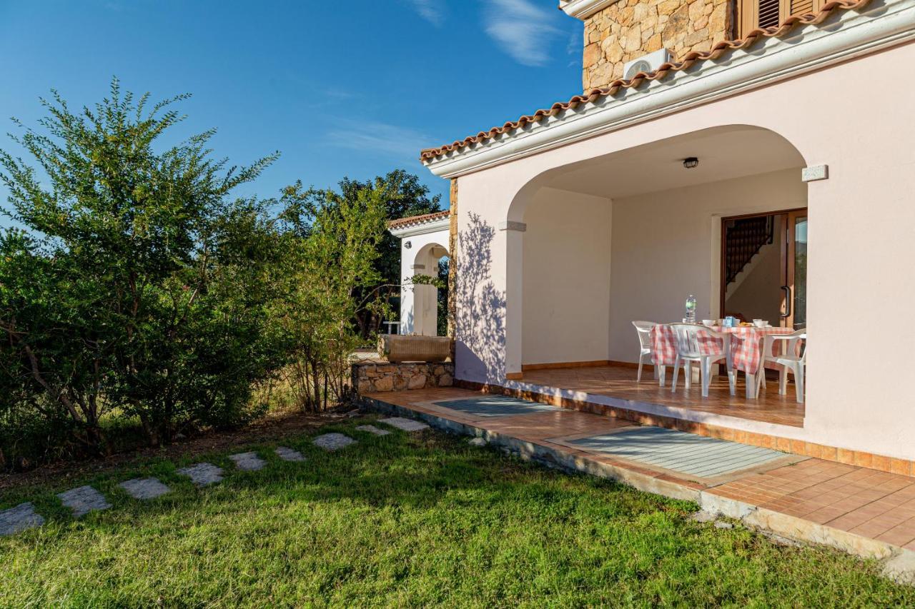 Appartamento Sette Posti Vicino Al Centro Di San Teodoro San Teodoro  Exteriör bild