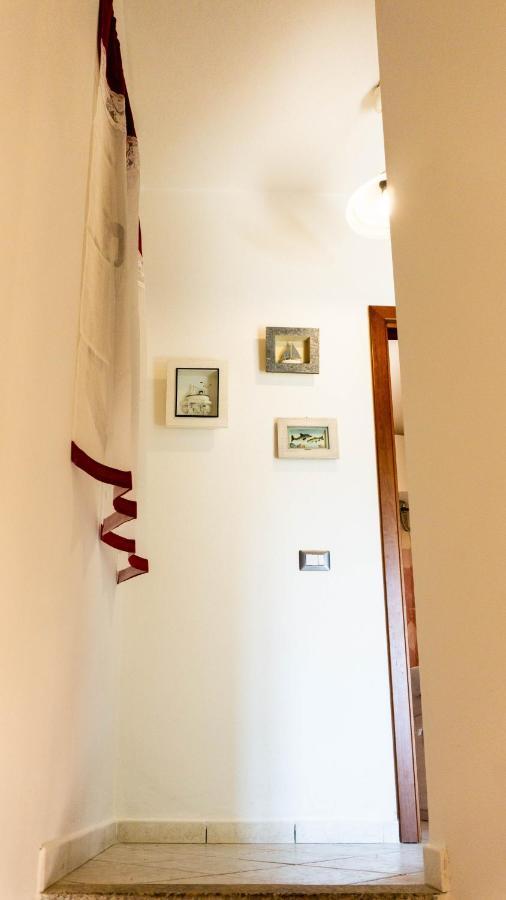Appartamento Sette Posti Vicino Al Centro Di San Teodoro San Teodoro  Exteriör bild